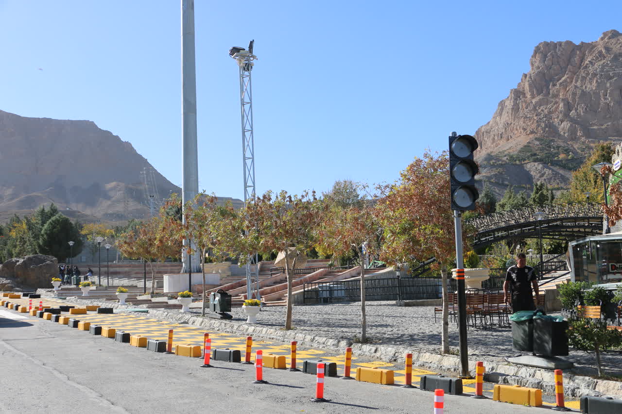 ایمن‌سازی ترافیکی مجتمع گردشگری صفه و ارتقای ظرفیت چشمگیر تعداد پارک خودرو